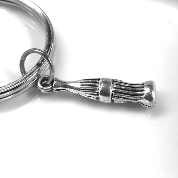 Miniature Soda Pop Bottle Drink Pop Bottle Soda Lovers Gift Keyring Keychain - Picture 1 of 2